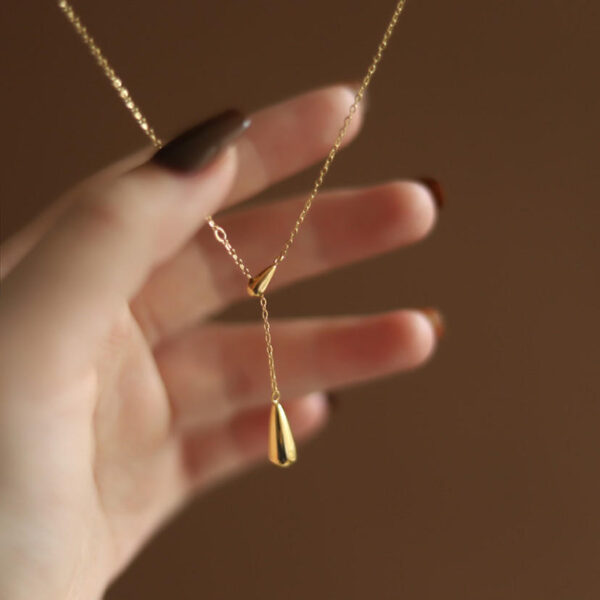 Drop Necklace